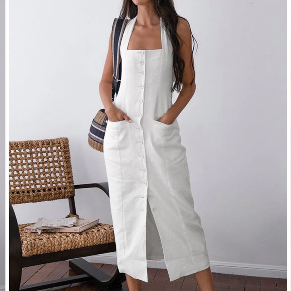 Tie back white halter dress by Commense